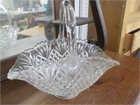 Large Glass Basket 15x8x12'