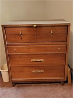 Vintage Kroehler Midcentury Chest of Drawers