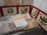 Tablecloth and placemat assortment