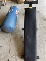 Sit-up bench abs everlast punching bag
