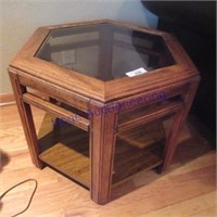 WOOD/GLASS END TABLE -20.5"TX24"
