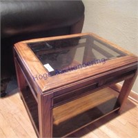 WOOD SIDE TABLE W/GLASS TOP