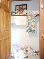 Quilt Tops, Quilt Pillows, Quilted Animals