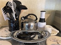 Kitchen Spatulas Tea Pot Measuring Cups Chopper