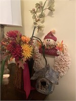 Floral Decor & pottery Candle Light House