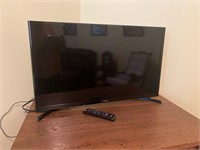 Samsung 33” TV with Remote