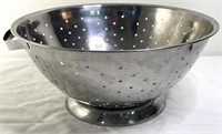 Stainless Steel Footed Colander 13”