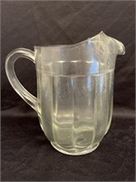 Vintage glass pitcher lemonade/water 8”, spout