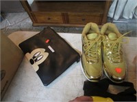 GOLD SHOES & MICKEY MOUSE BAG