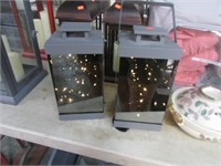 2-- BATTERY LIGHT LANTERNS