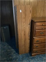 Upright cabinet