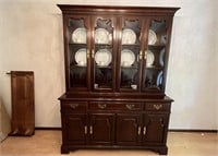 Formal Lighted China Hutch (2 Pieces)