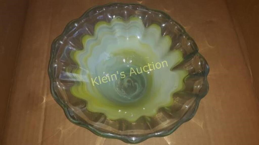 Collectibles, Jewlery & Doll Auction