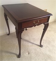 Cherry Toned Single Drawer Side Table Lot A