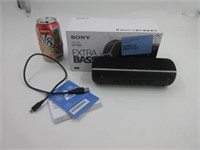 Haut parleur portatif SONY Extra bass model