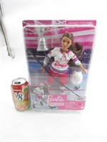 Poupée Barbie neuve joueuse de hockey