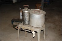 Propane cooking table and stock pot