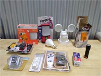 Lot of Miscellaneous Electrical & lighting Items