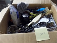Large box of kitchen untinsels