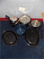 Roaster Pan and Pots with lids