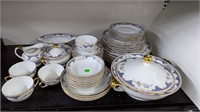 48PC ROYAL BAYREUTH BAVARIA DISH SET