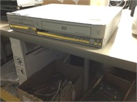 VHS/DVD Player