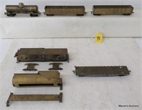 6 Pieces Brass Lot: 2 Tenders, Tank, Flat, 2 Gons