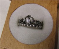 925 Silver Design Ring Sz 4.25
