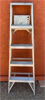5' Metal Step Ladder
