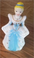 Vtg Plastic Cinderella Statuette