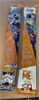 2 NOS KID KITES MINIONS & STAR WARS