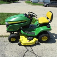 John Deere X350 lawn mower/tractor.