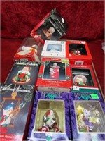 (10)Boxed Christmas ornaments.