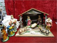 Chalkware Japan Nativity scene w/ figures.