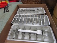 (3)Aluminum ice trays w/basket.