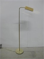 Adjustable Height Vtg Brass Floor Lamp See Info