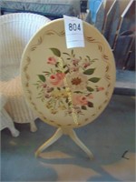 TILT TOP TABLE