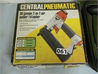 Central Pneumatic 18 ga. 2 in 1 Air Nailer/Stapler
