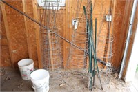 Tomato Cages & Steel Posts
