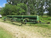 John Deere 9350 Press Drills, 30ft. Fertilizer,