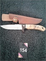 Elk Ridge knife with holder