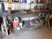 Wooden Work Bench with Vice