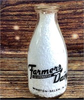 Vintage 1 quart farmers dairy milk bottle