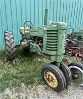 John Deere  A