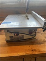 Tool shop tile cutter