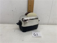 1960s Salt and Pepper Shaker Toaster