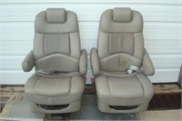 2007 Ford Bucket Seats