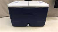 Rubbermaid Rolling Large Cooler
