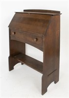 Stickley Arts & Crafts Oak Slant Front Desk