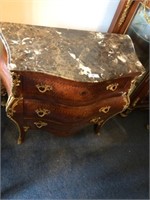 Marble Top Mahagony Bombay Chest with Gold Trim an